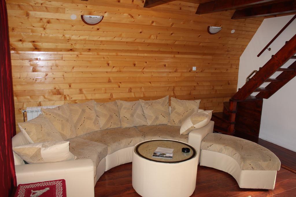 Sun Village Apartments Zabljak Oda fotoğraf
